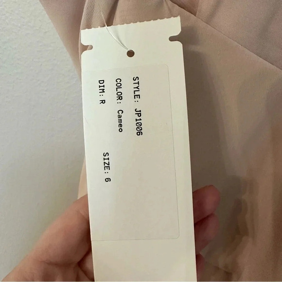 Jenny Packham Women’s Ruffled V-Neck Strappy Hi/Lo Chiffon Maxi Dress Size 6 NWT - Picture 4 of 9